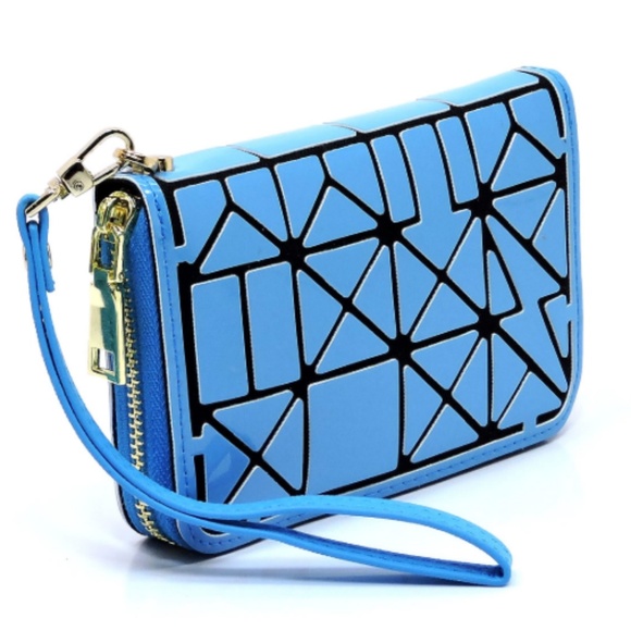 Isabelle Geometric Patchwork Zip Around Wallet - Picture 2 of 4